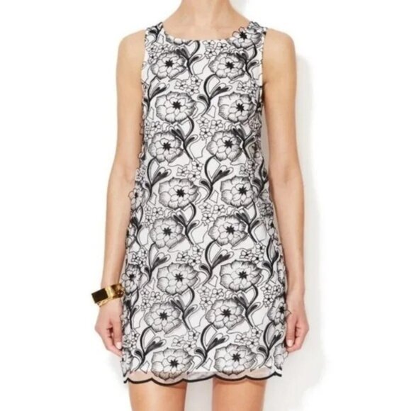 ERIN by Erin Fetherston Dresses & Skirts - ERIN by Erin Fetherston Appliqué Dress Size 2 Black & White Floral Sleeveless